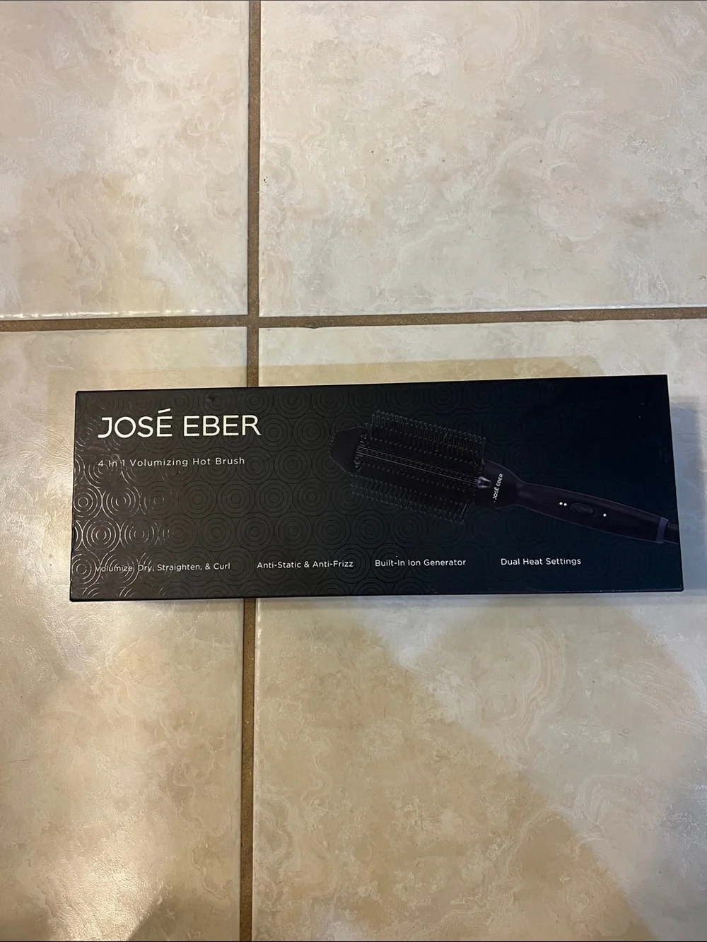José Eber 4-in-1 Volumizing Hot Brush - Black